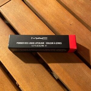 MAC Powder Kiss Liquid Lipcolour